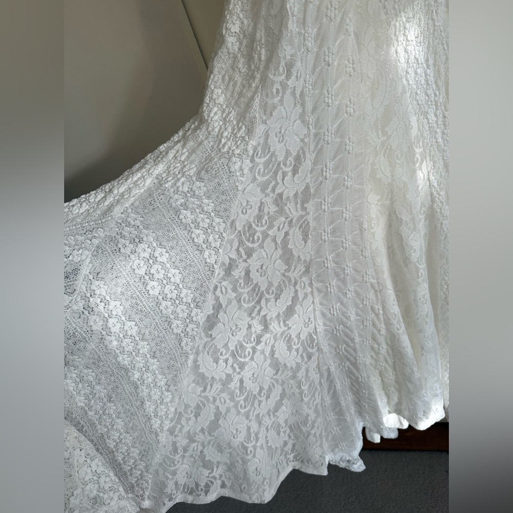 FREE PEOPLE Cypress Lace Maxi Dress NWT - Picture 9 of 10